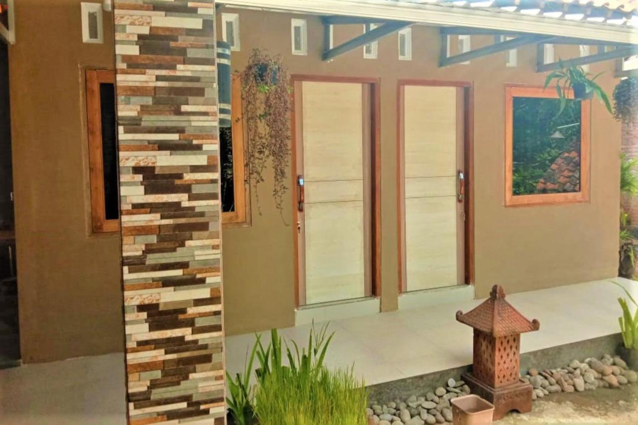 Penginapan Rudi Syariah Bantul Exteriér fotografie